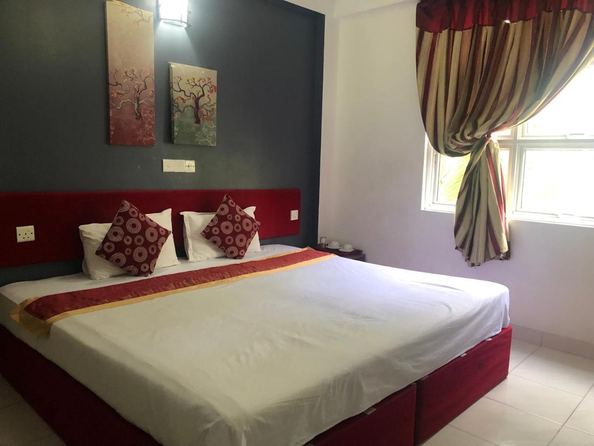 The G Ten Holiday Inn Hulhumale Zewnętrze zdjęcie